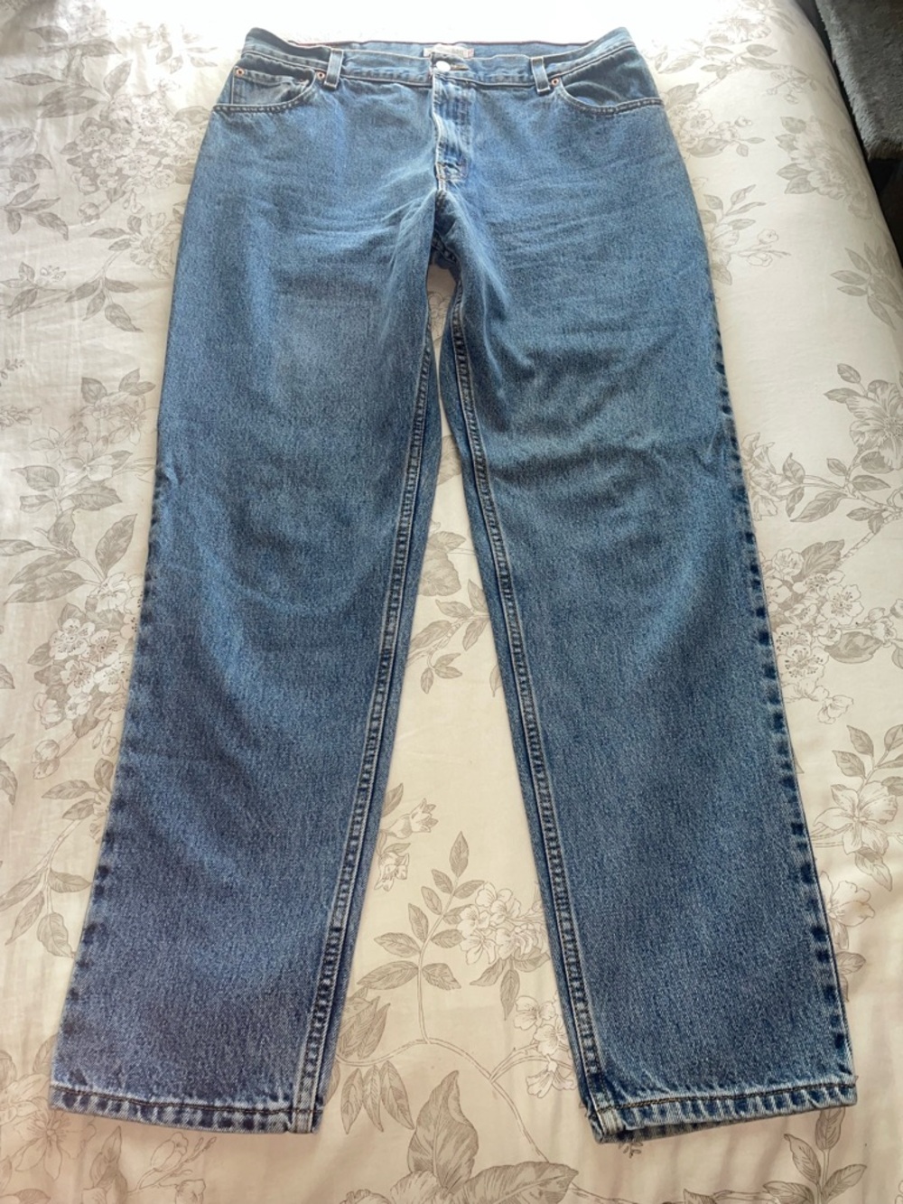 Levi's Y2K 550 Relaxed Tapered Jeans 16‎ Long Classic Vintage Preppy Old Money